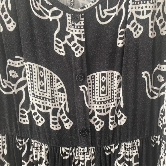 Elephant Patterned Dress - Picture 4 of 5